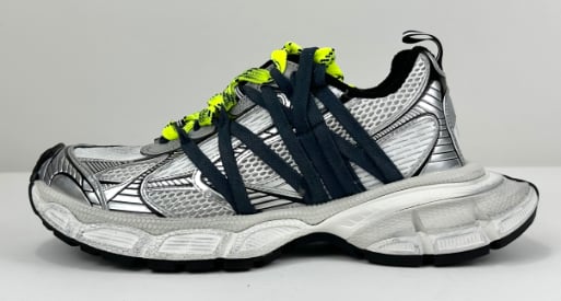 View 3 - Black / Grey