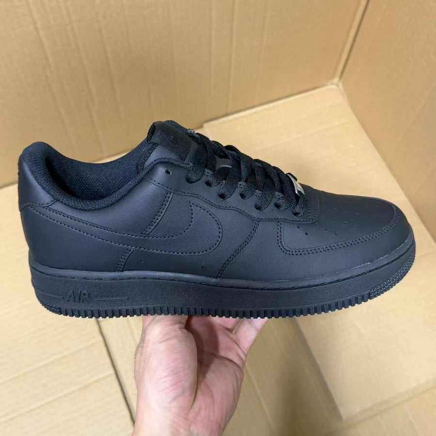 View 2 - Black