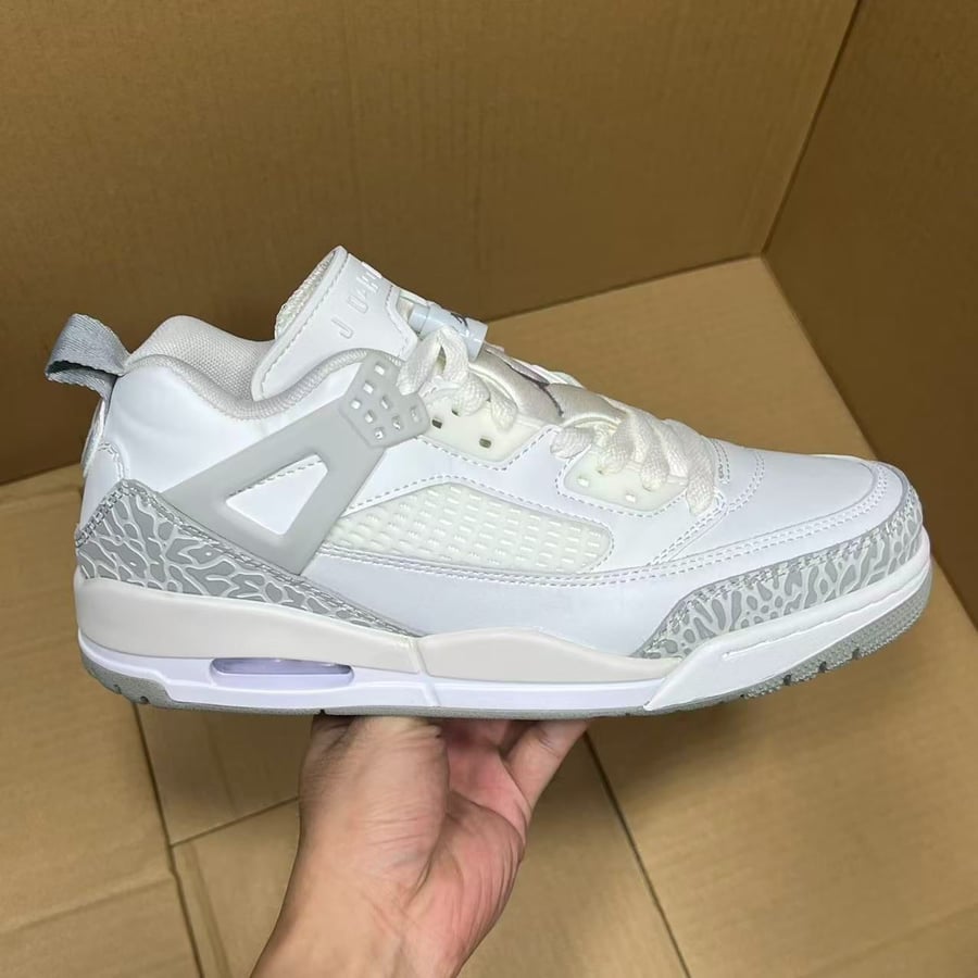 View 6 - White / Grey