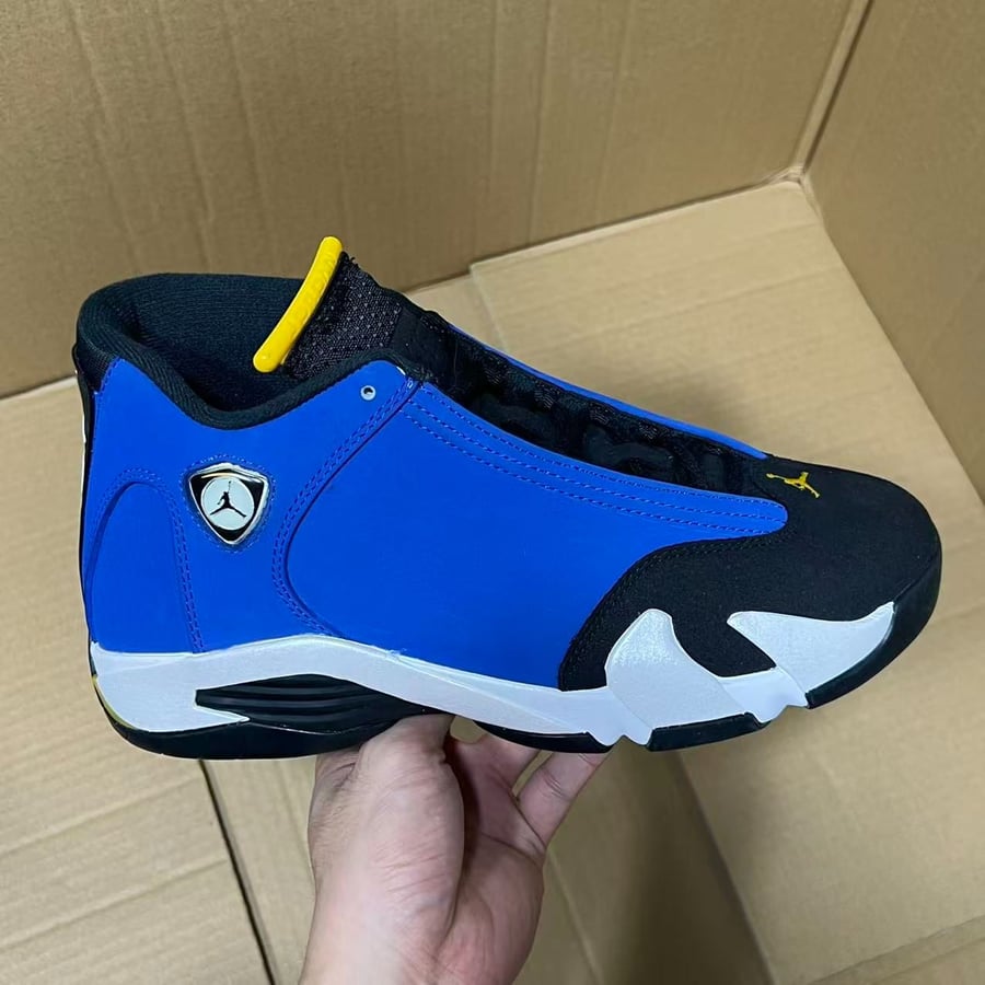 View 3 - Black / Blue