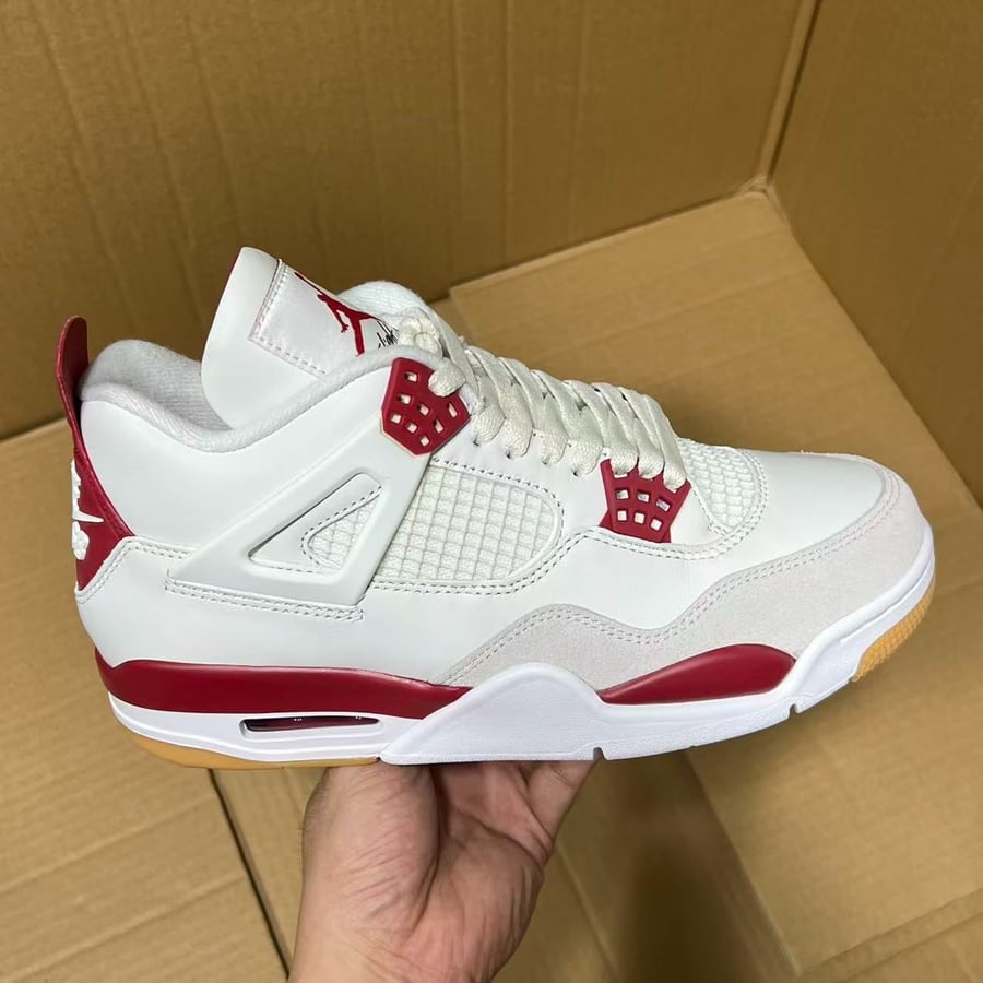 View 8 - White / Red