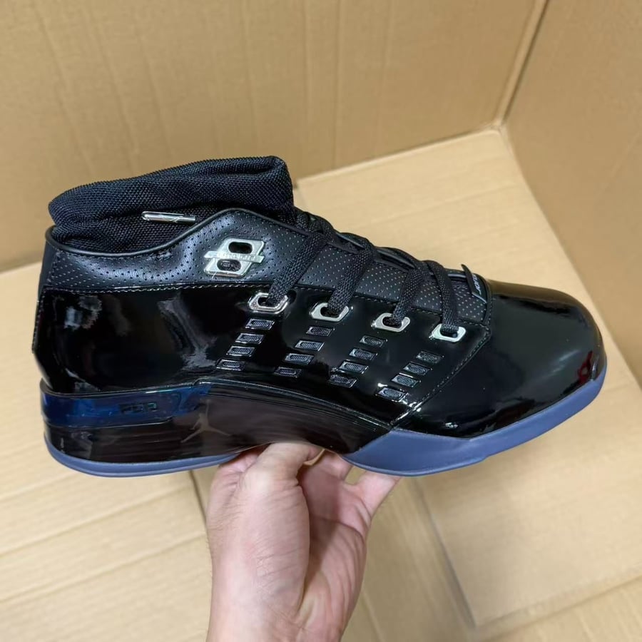 View 5 - Black / Blue