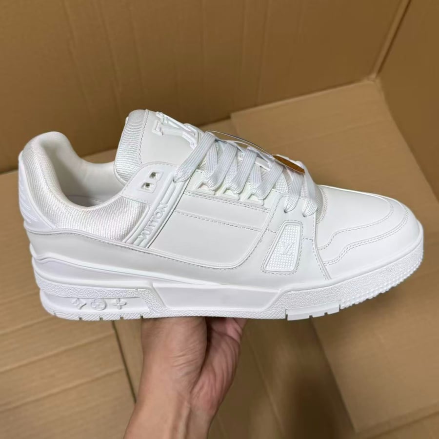 Designer Sneakers Am Batch LV Skate Shoes Series