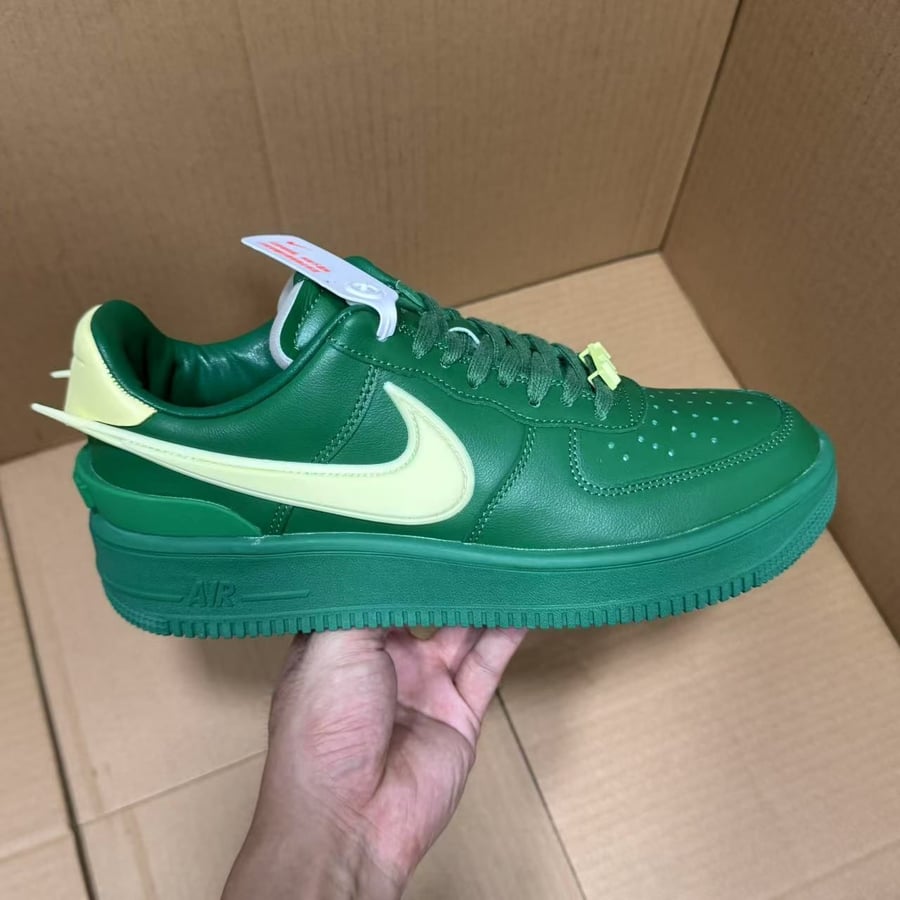 View 3 - Green