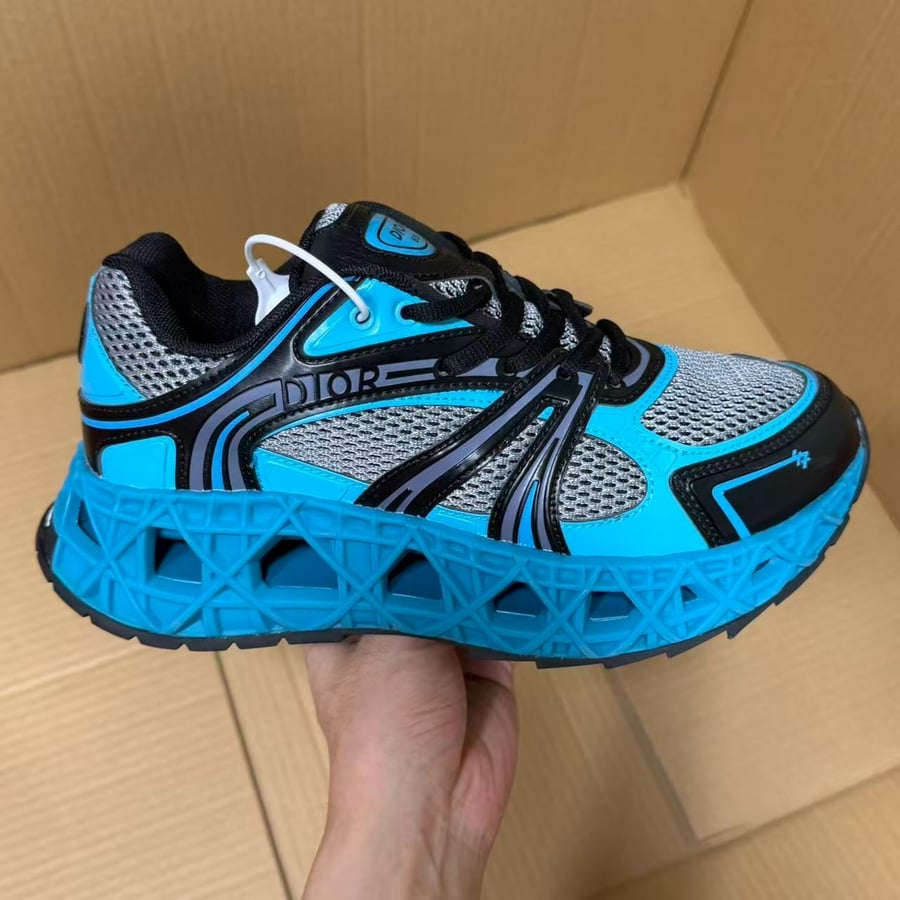 View 6 - Black / Blue