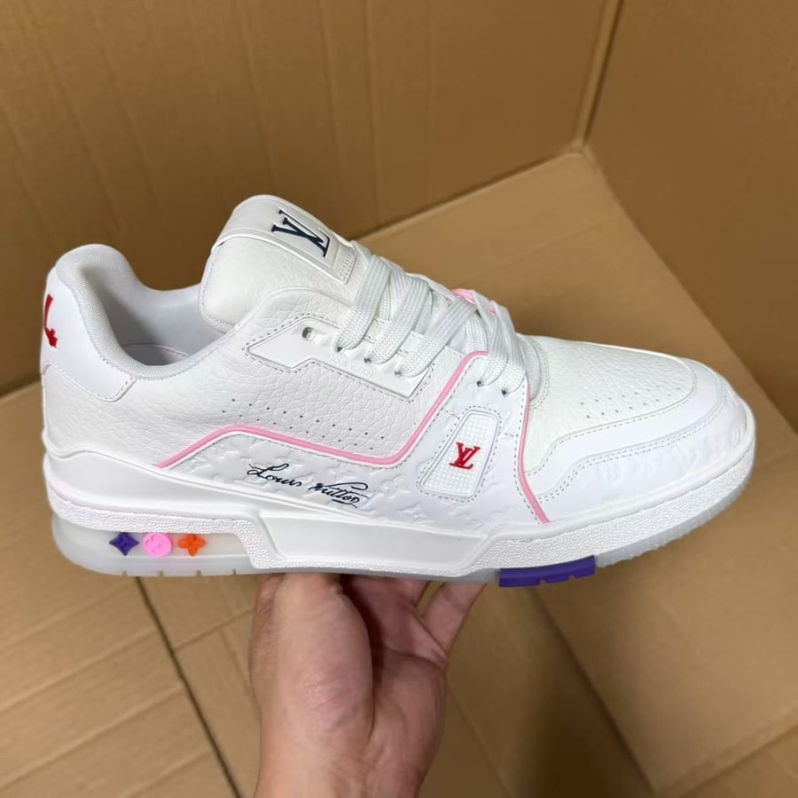 View 3 - White / Pink