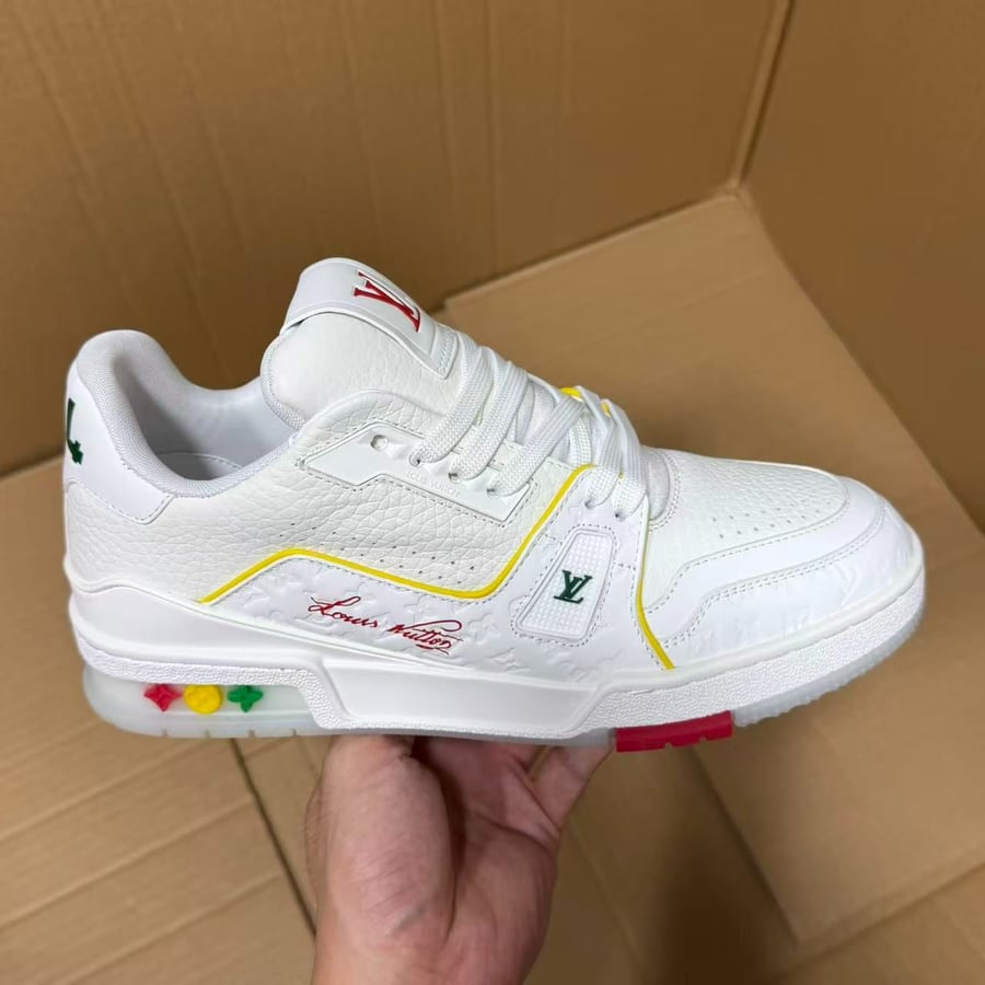 View 4 - White / Gold