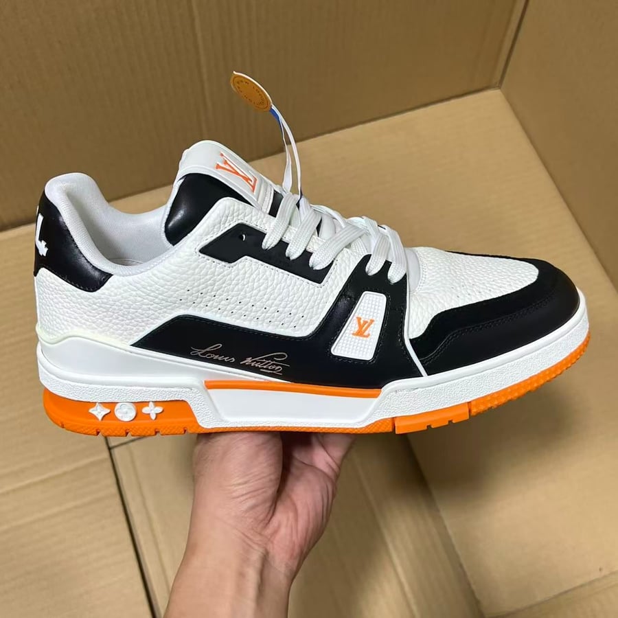 View 3 - Orange