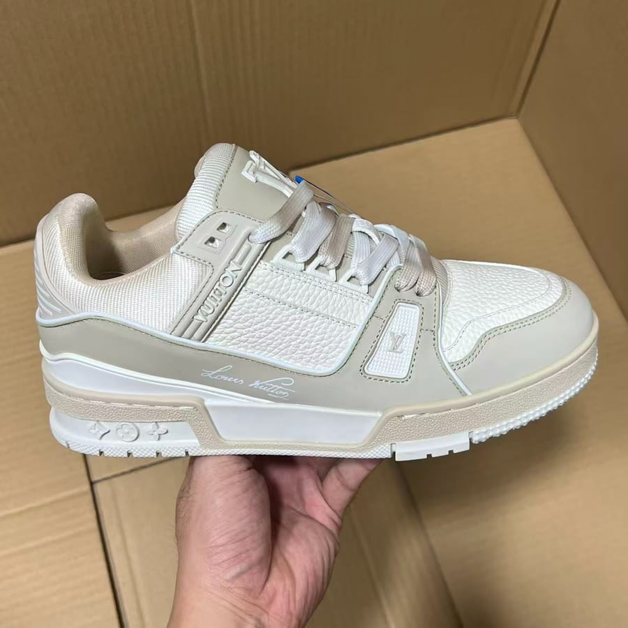 View 5 - White / Beige