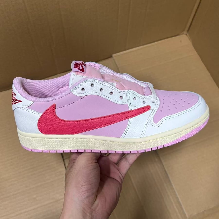 View 3 - White / Pink