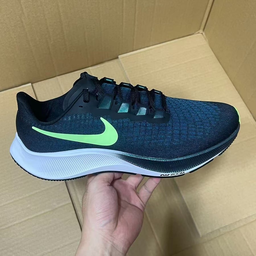 Dn Batch Running Shoes Series Collection