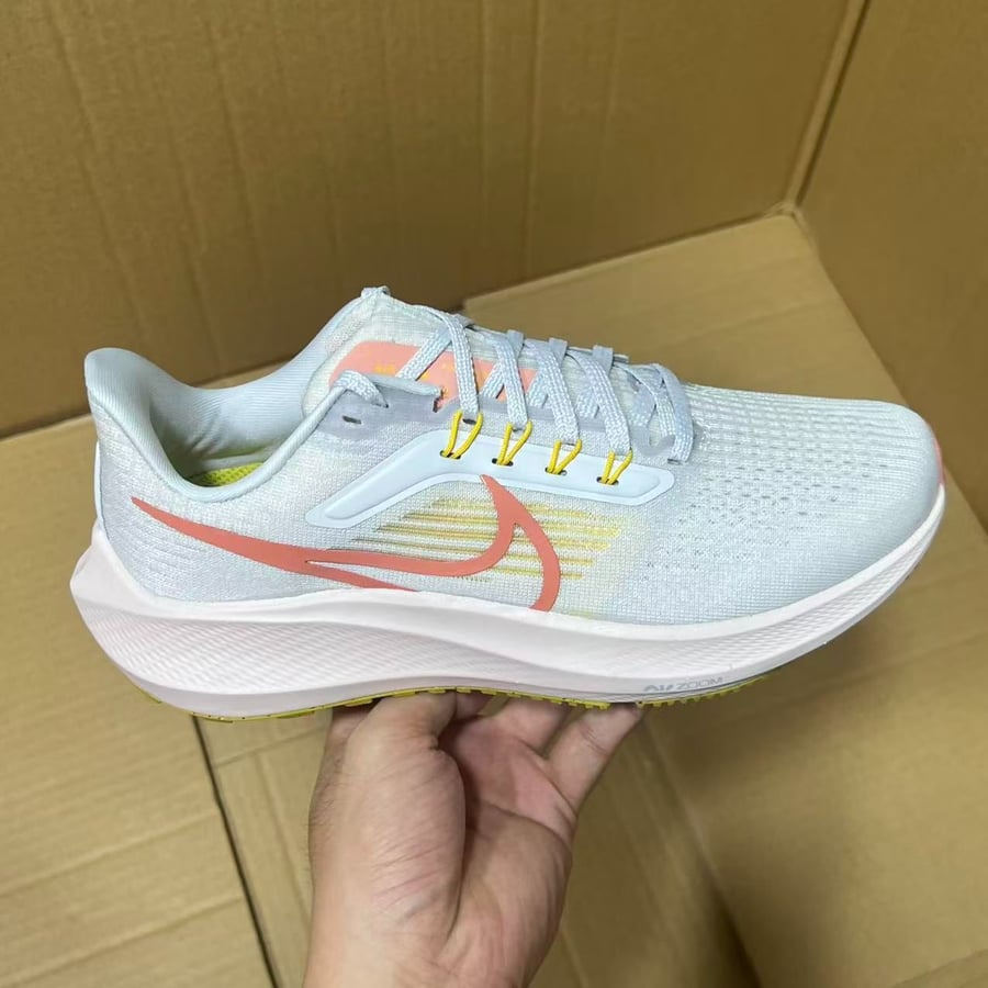 Dn Batch Running Shoes Series Collection