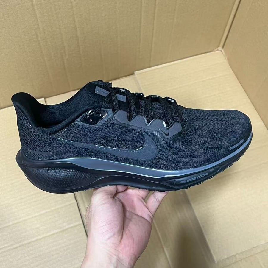 Dn Batch Running Shoes Series Collection
