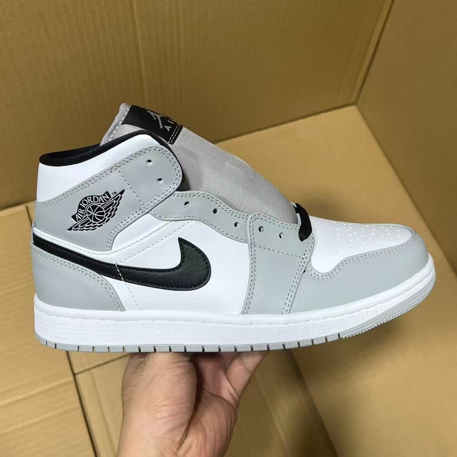 View 4 - Grey
