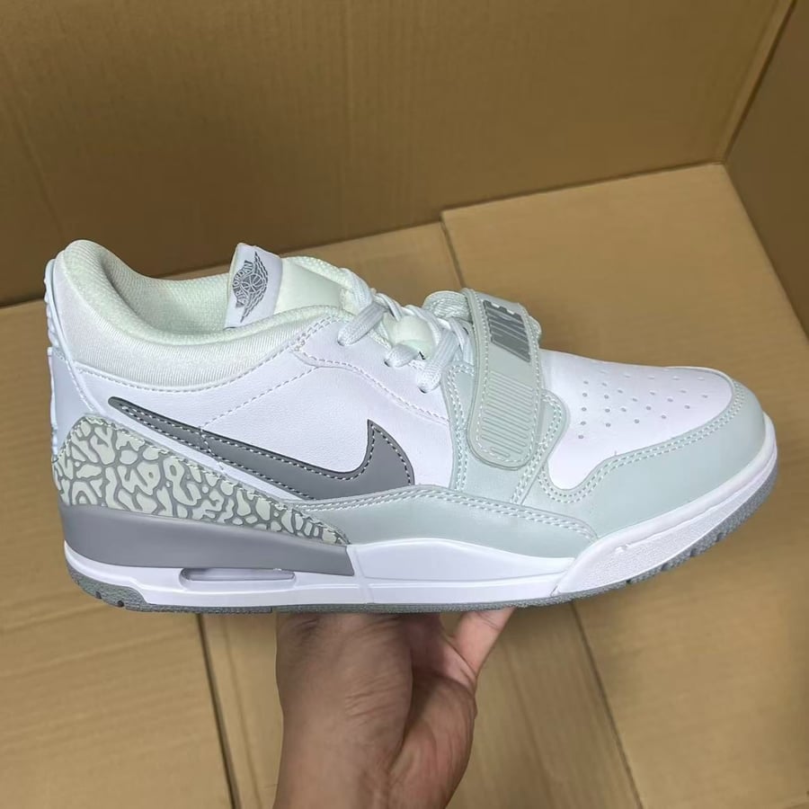 View 5 - Grey / Green