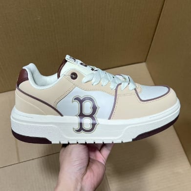 View 7 - White / Brown