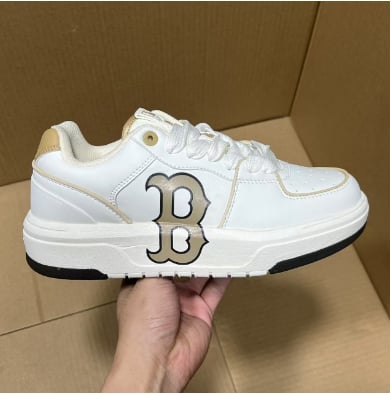 View 6 - White / Yellow