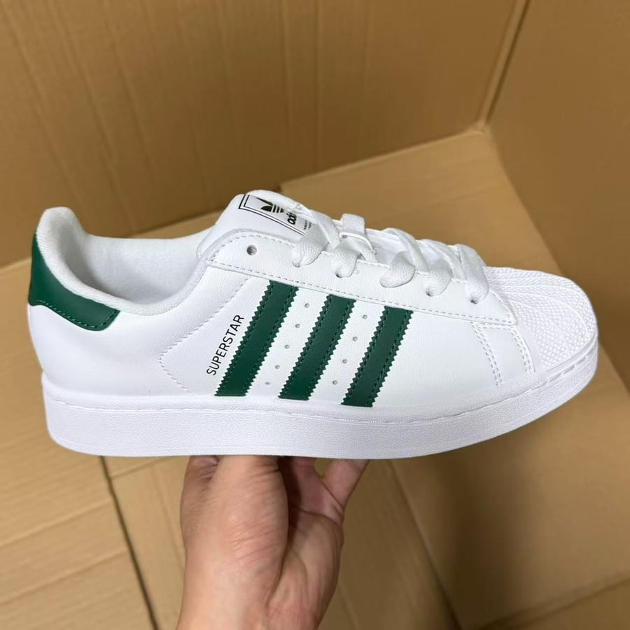 View 7 - White / Green