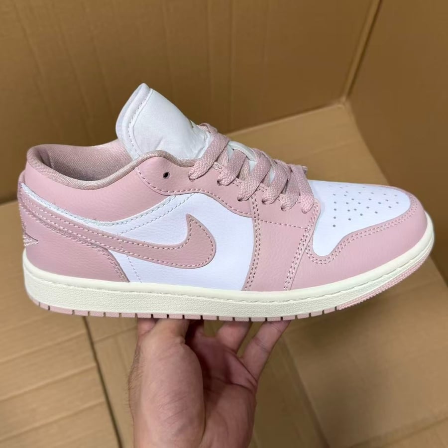 View 8 - White / Pink