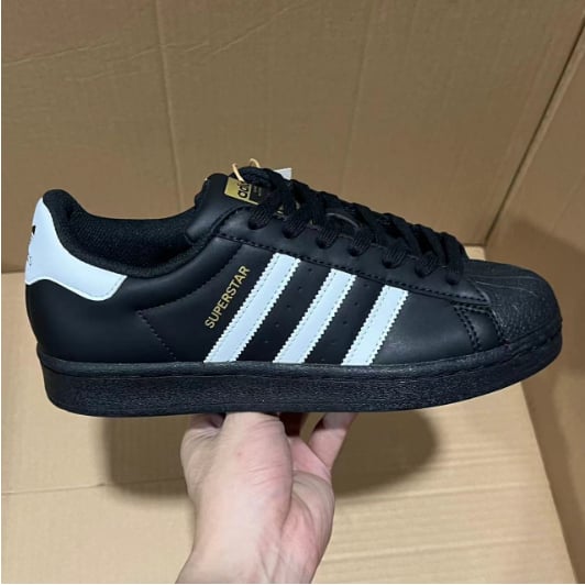 Running Shoes Batch Style & Price Collection