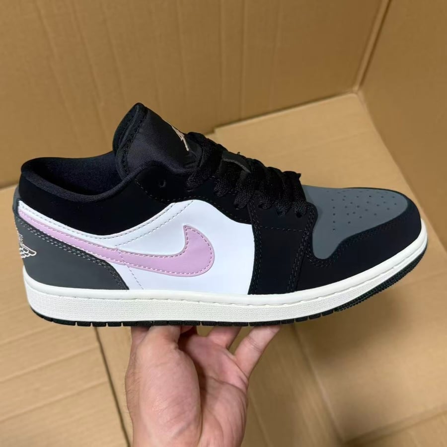 View 6 - Black / Pink