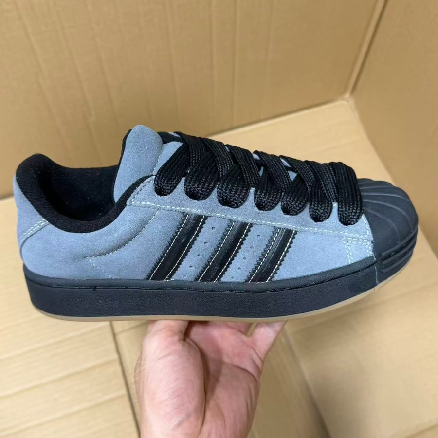 Running Shoes Batch Style & Price Collection