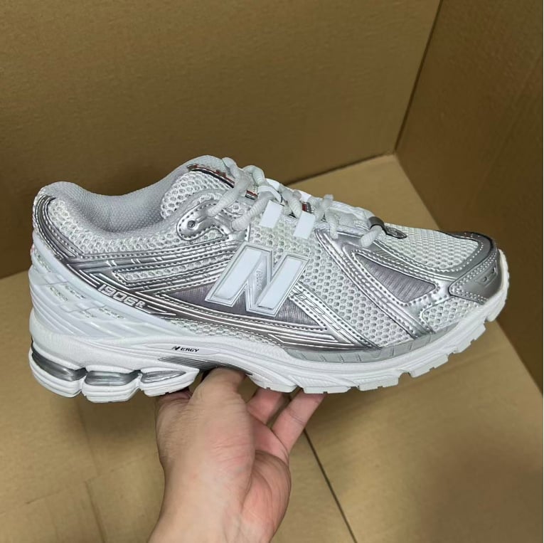 View 2 - Grey