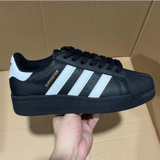 Running Shoes Batch Style & Price Collection