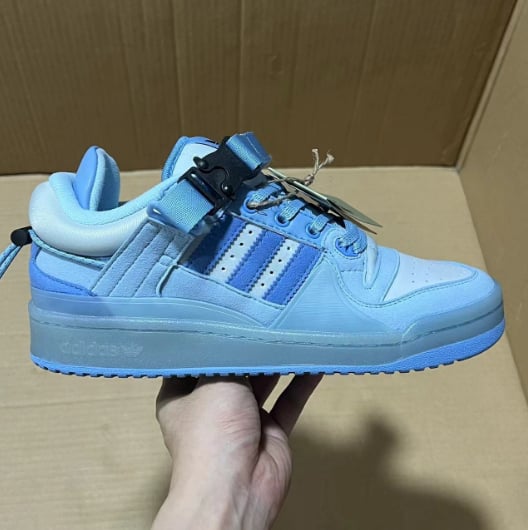View 4 - Blue