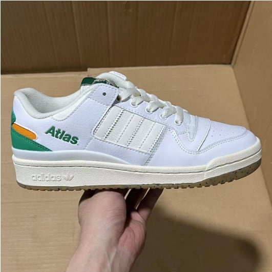 View 4 - White / Green