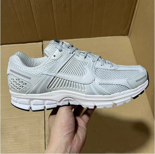 Running Shoes F Batch Factory Batch Vomero Series