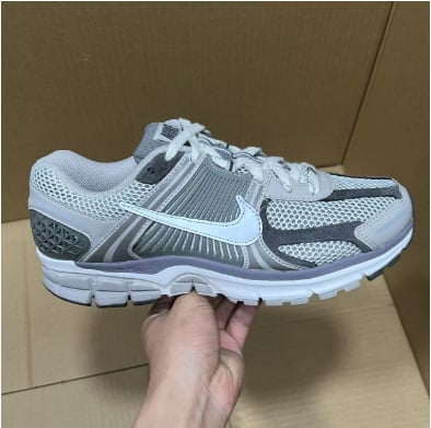 View 6 - Grey