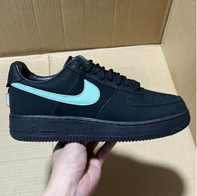 Sneakers G Batch Style & Price Collection
