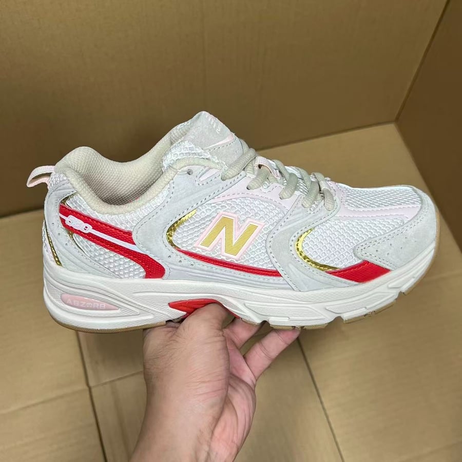 View 7 - White / Red