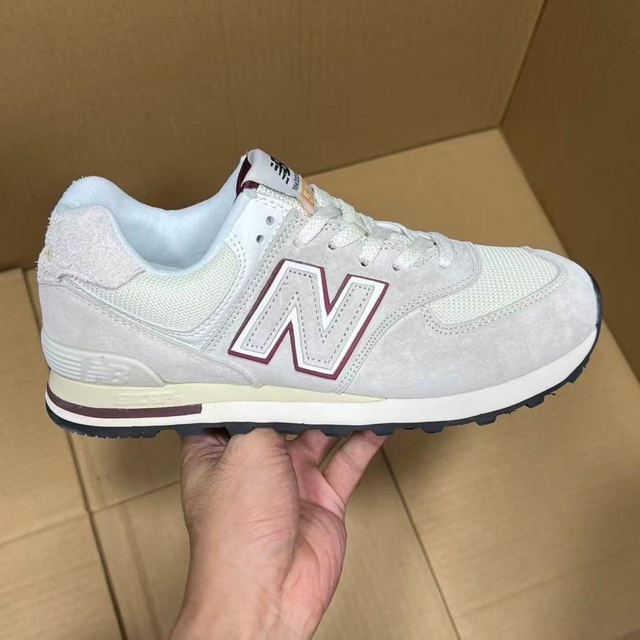 View 4 - White / Red