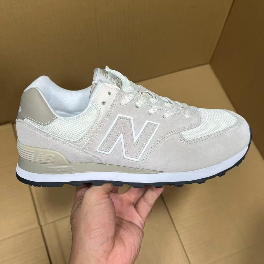 View 3 - Beige