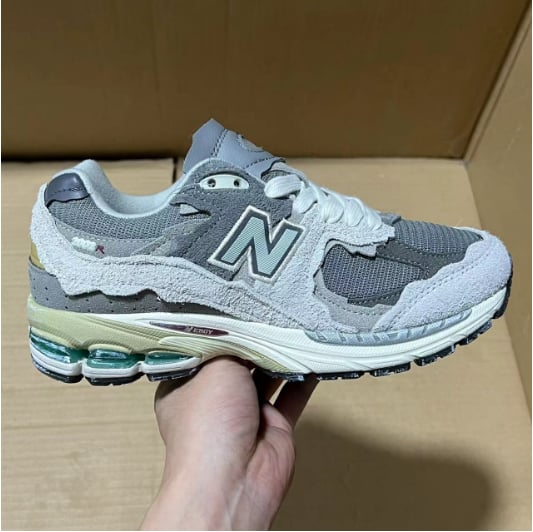 View 3 - Grey