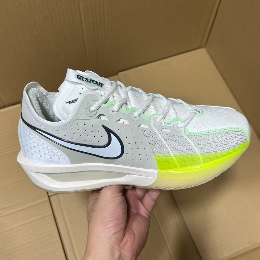 View 3 - Grey / Green