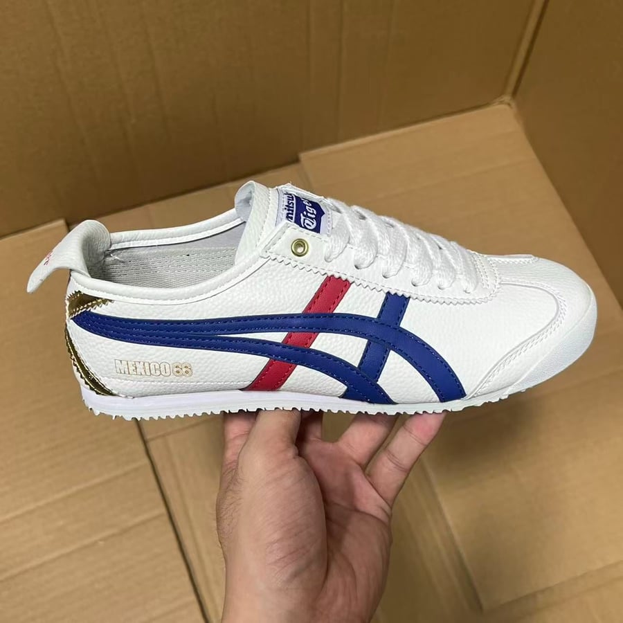 View 3 - White / Blue
