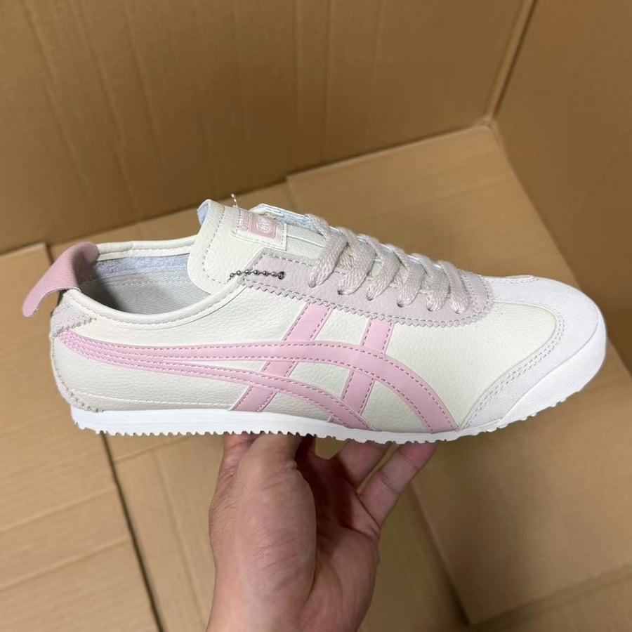 View 3 - White / Pink
