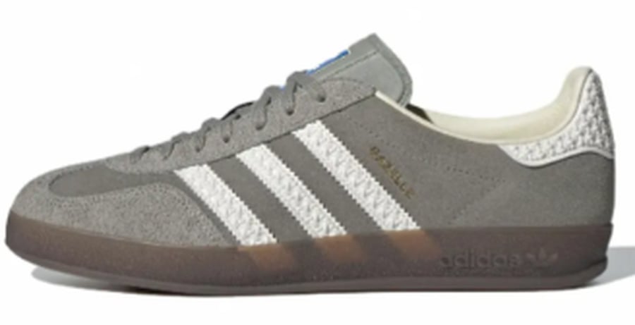 View 6 - White / Grey