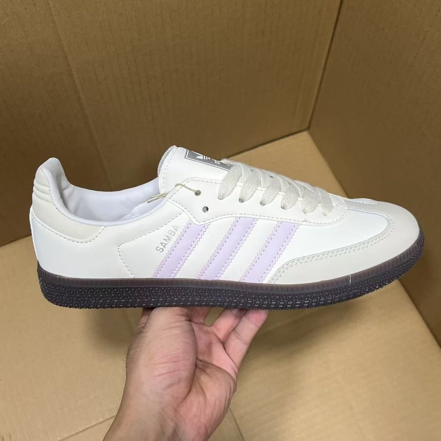 View 6 - White / Purple