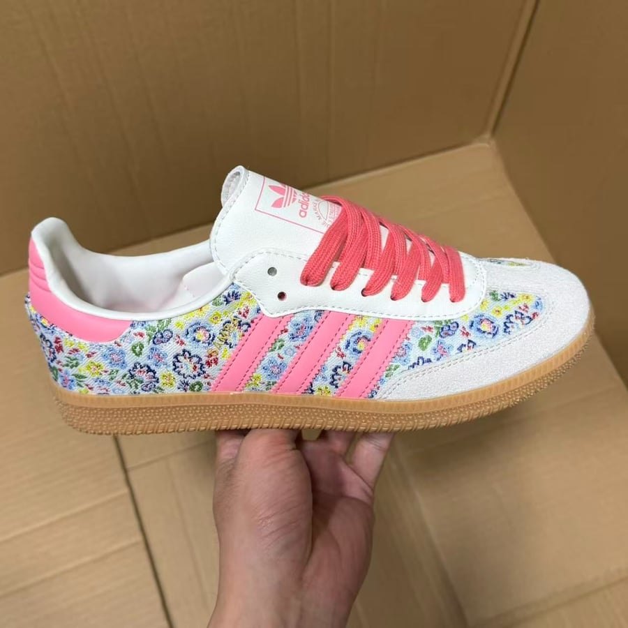 View 3 - Grey / Pink