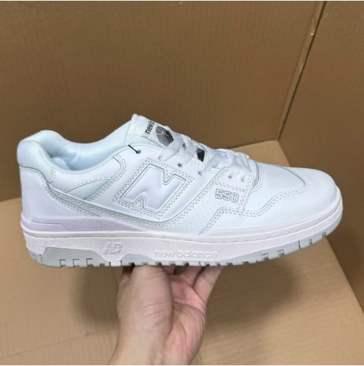 View 7 - White / Grey