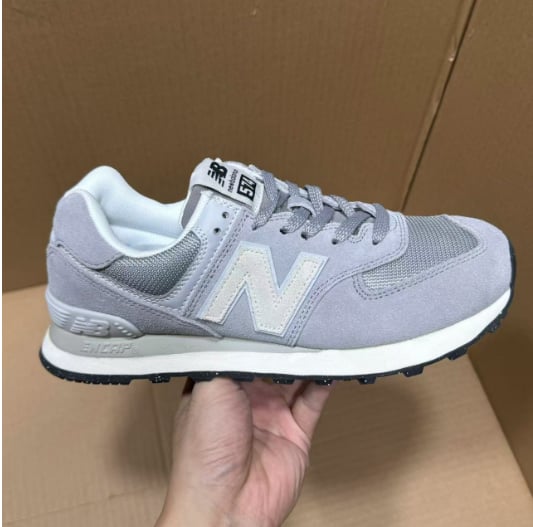 View 5 - White / Grey
