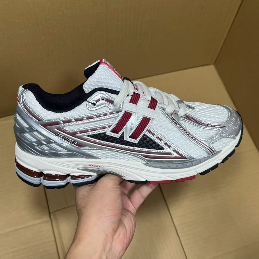 View 2 - Grey / Red
