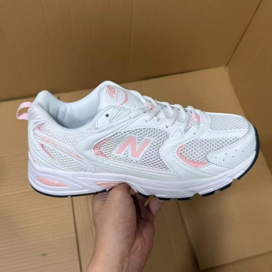 View 5 - White / Pink