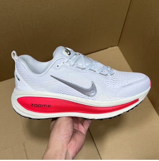 View 3 - White / Red