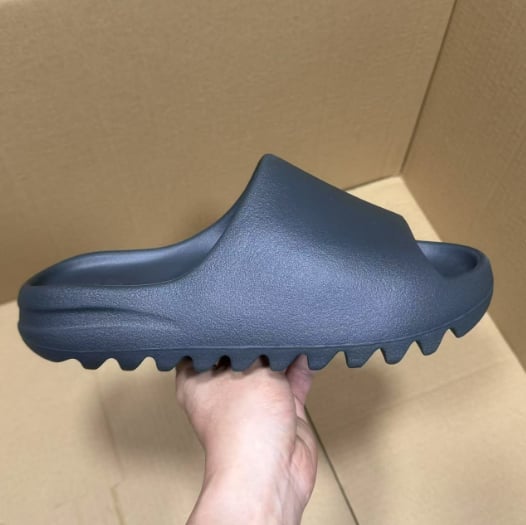 View 2 - Grey