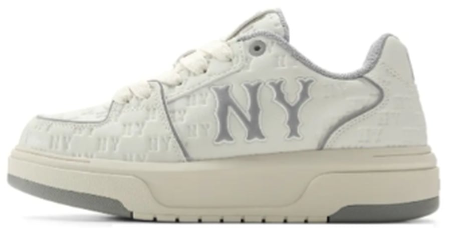 View 4 - White / Grey